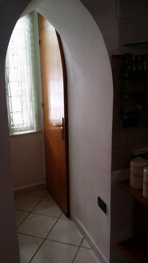 דירות קסטלמרה די סטביה Casa Emma מראה חיצוני תמונה