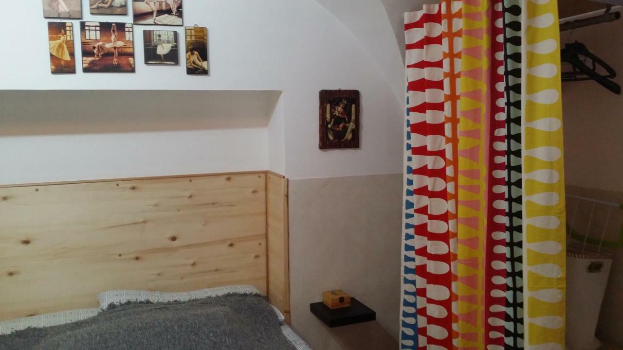 דירות קסטלמרה די סטביה Casa Emma מראה חיצוני תמונה