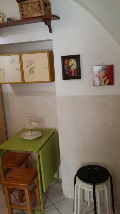 דירות קסטלמרה די סטביה Casa Emma מראה חיצוני תמונה